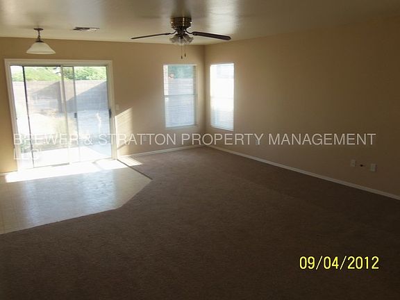 2nd image of 886 E Mayfield Cir