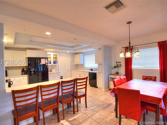 5th image of 2838 NW 12th Ave