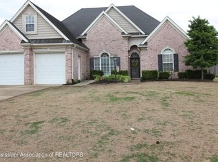 4951 Rosebrook Cir W, Southaven, MS 38672