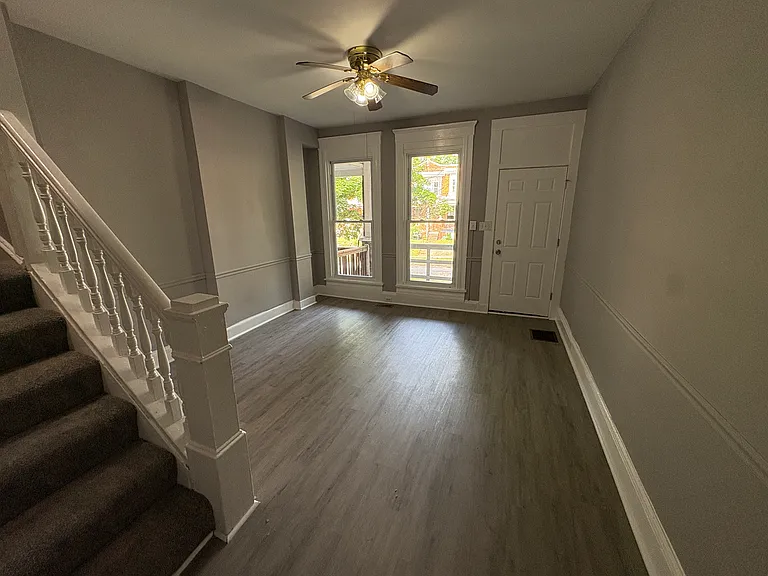 1711 Ashburton St — Photo 25