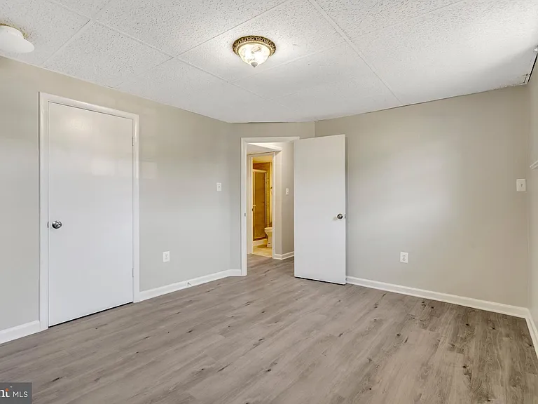 7065 Leewood Forest Dr — Photo 43