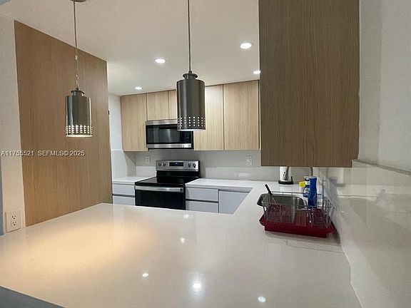 2nd image of 4550 NW 9th St APT 102E