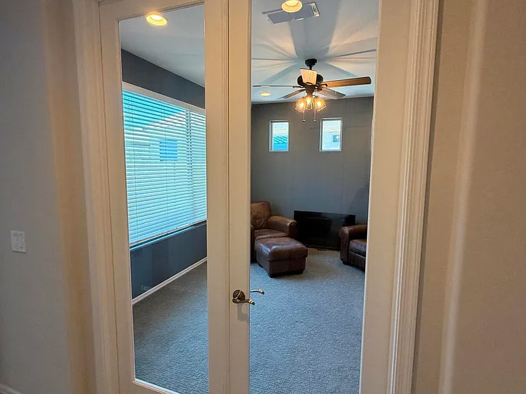 4024 N Cottonwood Dr — Photo 13