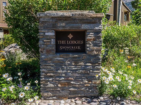 3rd image of 1121 Pyramid Peak Dr APT 1121