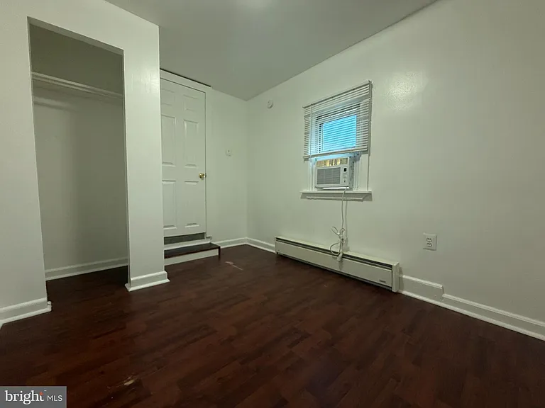 2 W 2nd St #3 — Photo 7