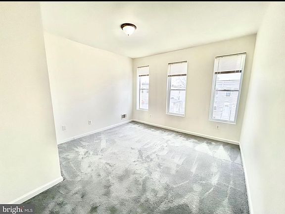 4th image of 2000 McHenry St