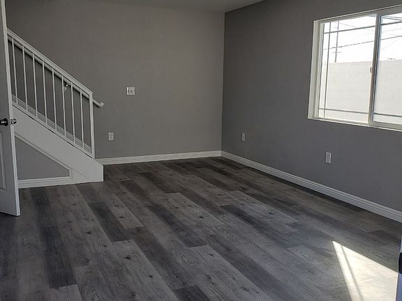 5th image of 12310 Valley View Ave #10619155