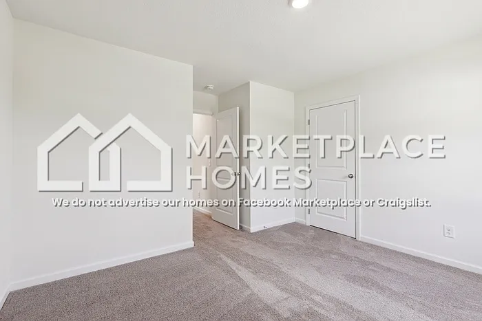 702 Newtons Way — Photo 22