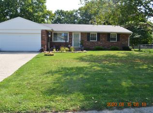 301 Ron Aire Dr, Piqua, OH 45356