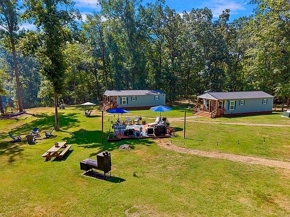4th image of 1601 County Road 489