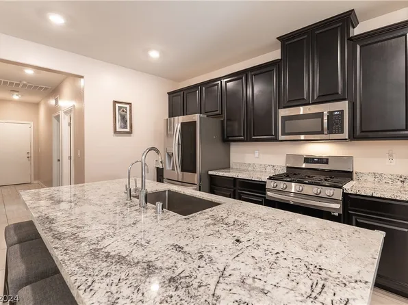6329 Supernova Hill St, North Las Vegas, NV 89031