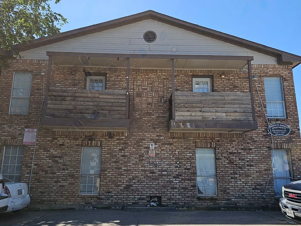 3209 Norwalk Ave #202
