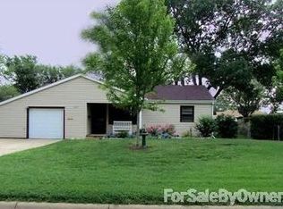 1808 N Moyle St, Augusta, KS 67010