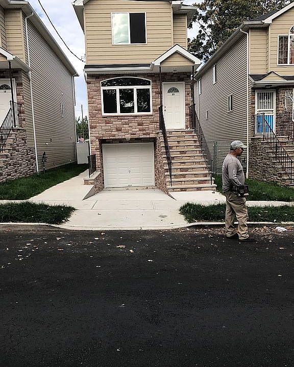 1st image of 15 Cornell Pl