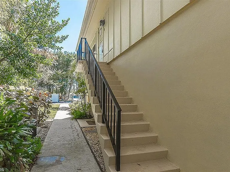 1219 Solana Rd — Photo 29