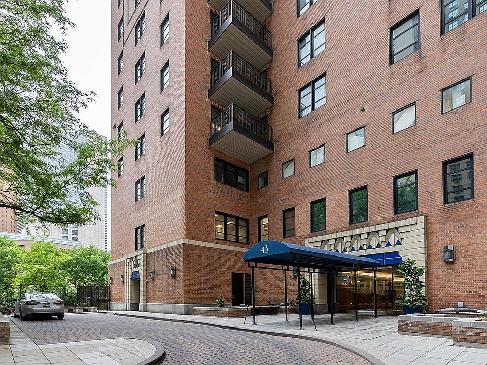 1st image of 43 W 61st St APT 11B