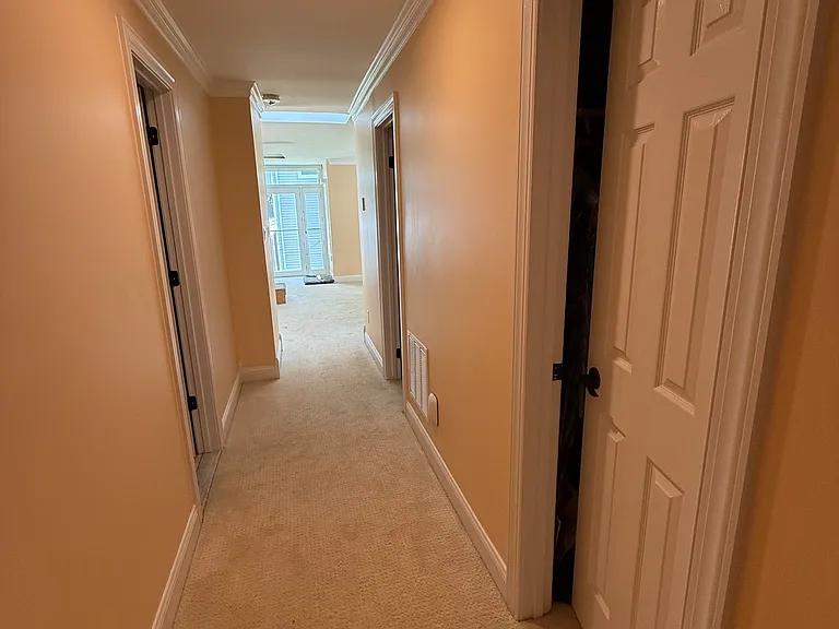 8616 McHenry St — Photo 10