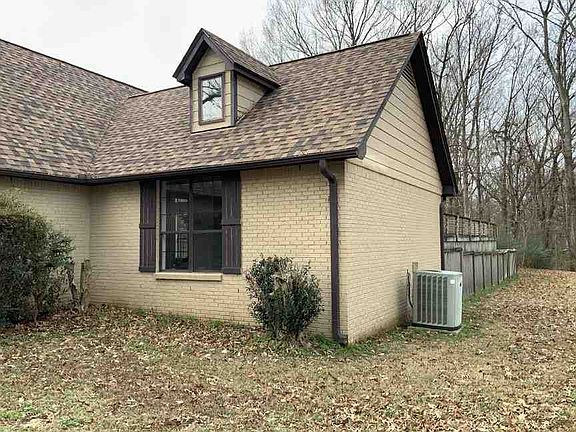 3rd image of 7145 Timber Trl