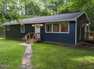 88 King Arthur Dr, Becket, MA 01223
