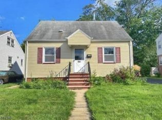 542-544 E Elm St, Linden, NJ 07036