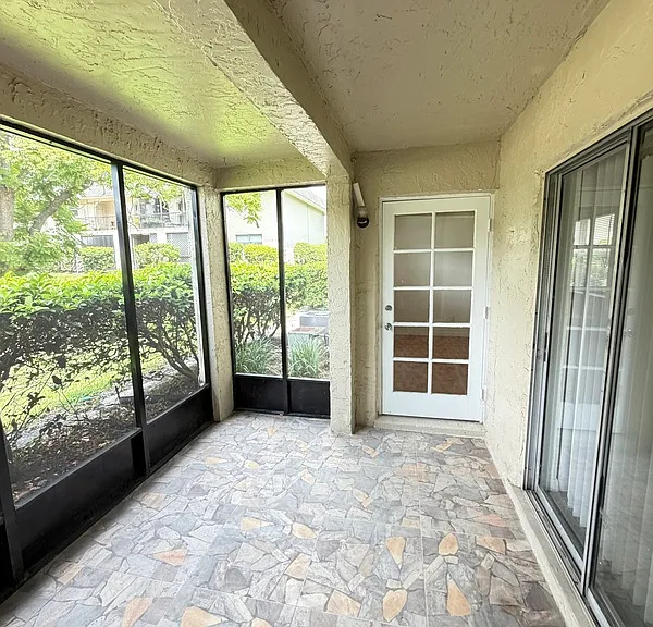 519 E San Sebastian Ct — Photo 11