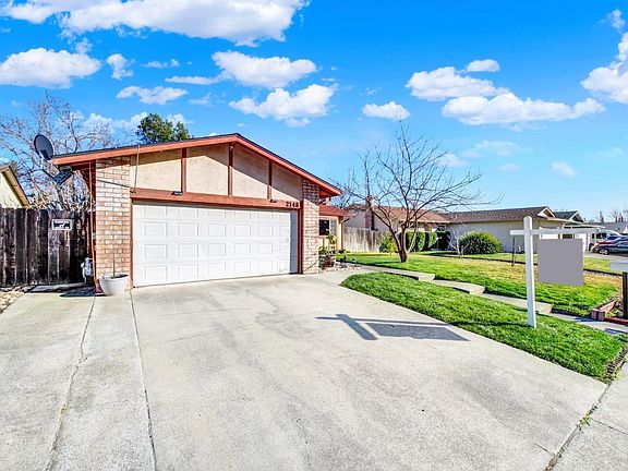 4th image of 2148 Tilden Place