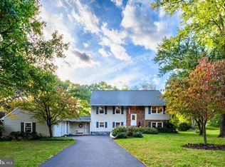 1813 Woodrail Dr, Millersville, MD 21108