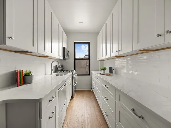 333 4th Street image 5 of 8