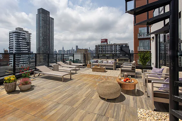 Rented by REAL New York | media 22