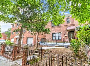 50-38 64th St, Woodside, NY 11377
