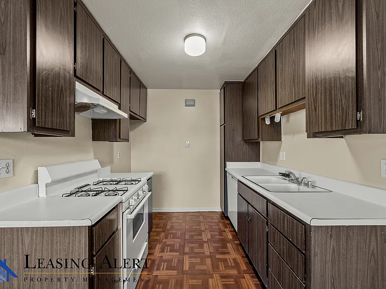 2652 Phipps Ave #D — Photo 7