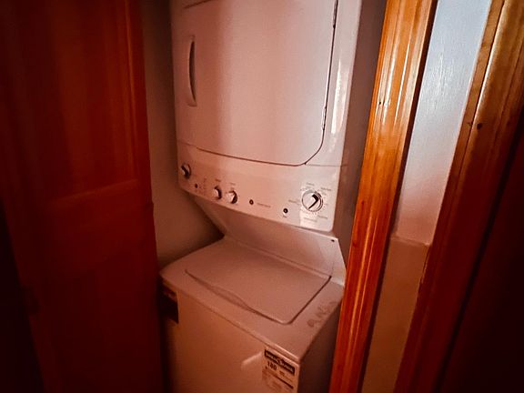 5th image of 594 S Broadway APT 207
