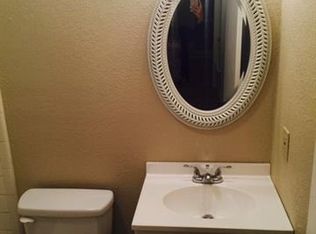 2900 Timothy Ln, Euless, TX 76039