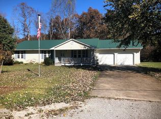 359 Dogwood Trl, Monterey, TN 38574