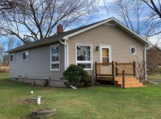 N6814 Raguse Rd, Shawano, WI 54166