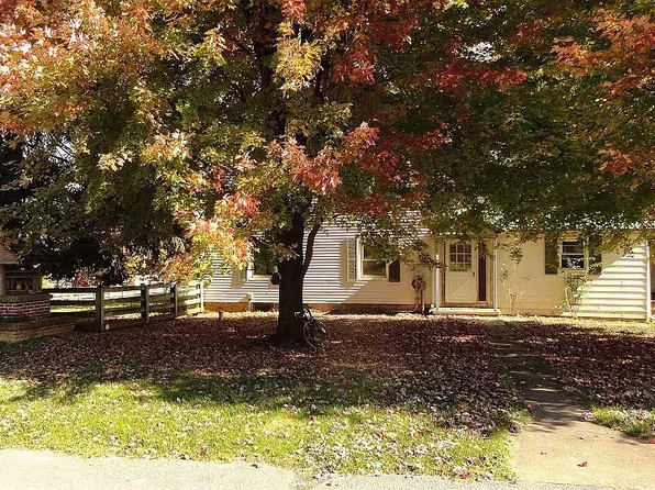 99 Country Ln #L-0049, Richland, PA 17087