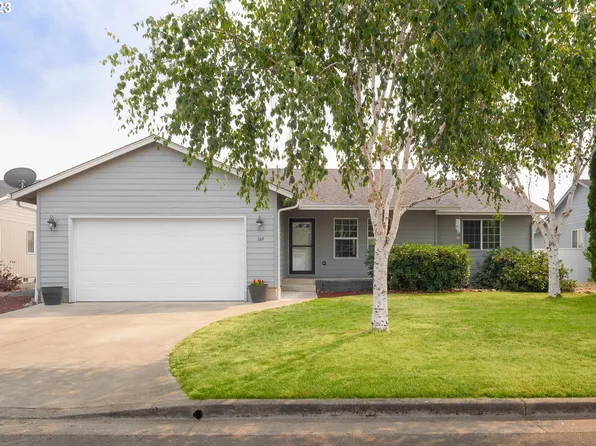 164 Winngate Ct, Roseburg, OR 97471