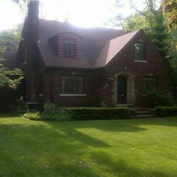 2nd image of 3223 Armour St