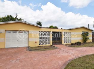 7937 Fairway Blvd, Hollywood, FL 33023