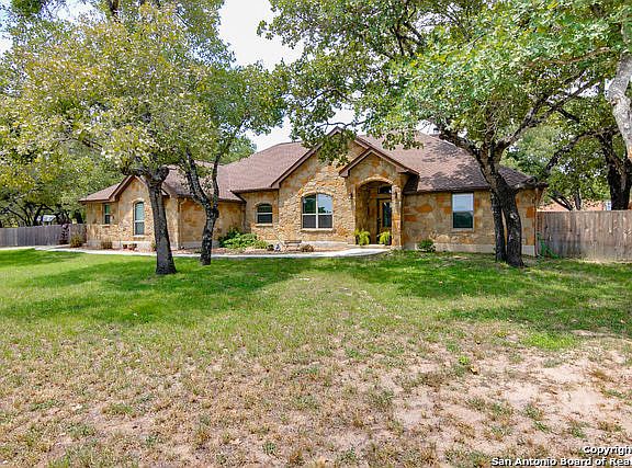 2nd image of 113 Rosewood Dr