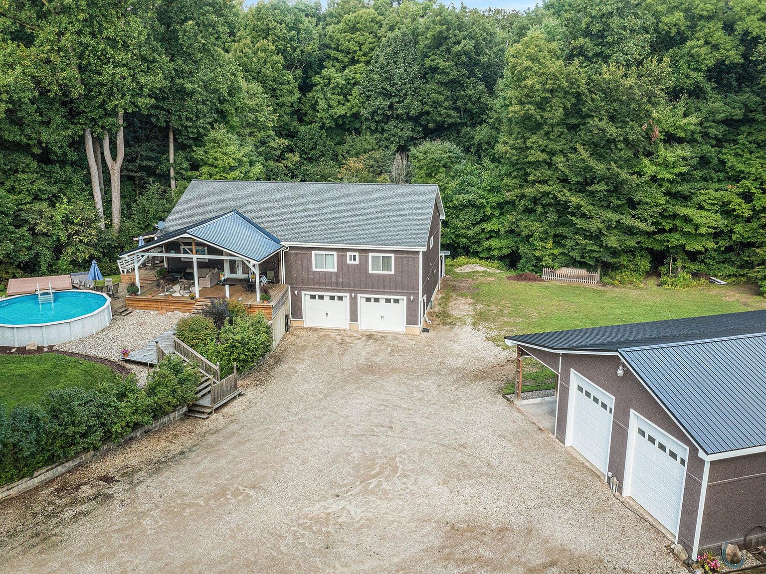 11402 M 60, Three Rivers, MI 49093 Zillow
