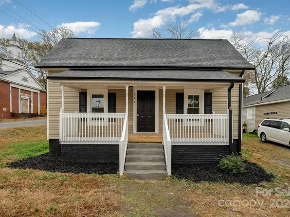 241 Cedar Dr NW, Concord, NC 28025