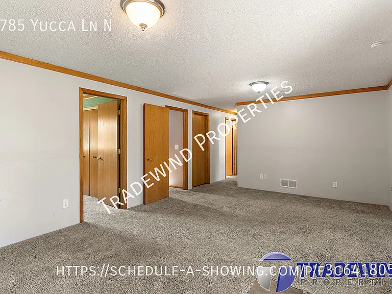 5785 Yucca Ln N — Photo 19