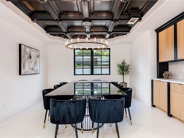 4906 Rubio Ave — Photo 14