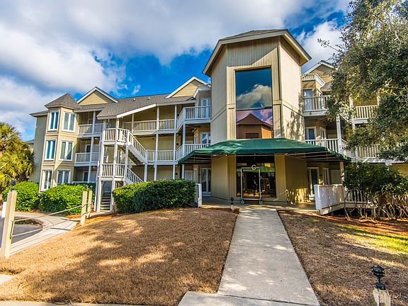 3rd image of 9000 Palmetto Dr #E203