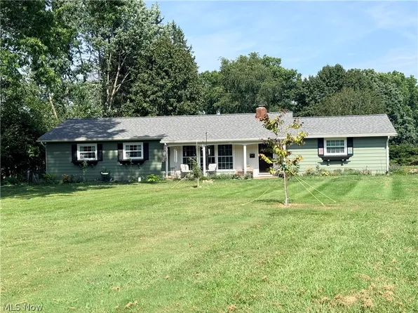 2659 La Force Dr, Akron, OH 44319