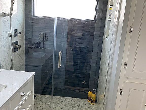 3rd image of 136 Boylston St