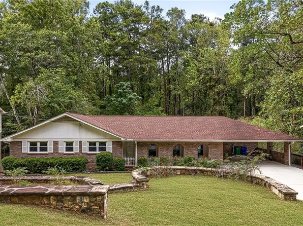 3522 Hidden Acres Dr, Doraville, GA 30340