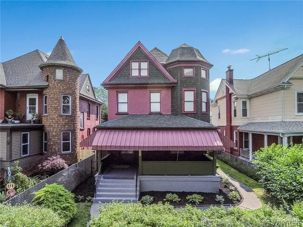 449 Memorial Pkwy, Niagara Falls, NY 14303