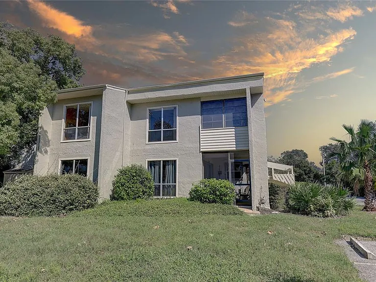 428 Windrush Bay Dr #428 — Photo 33